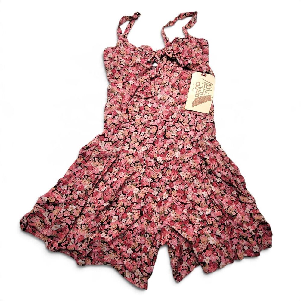 Alexis N Ryan Floral Romper M Pink Sweetheart Tie Front Cutout Sleeveless NWT